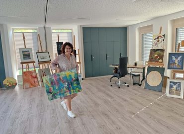 neu24_04_artothek_doerfles_esbach